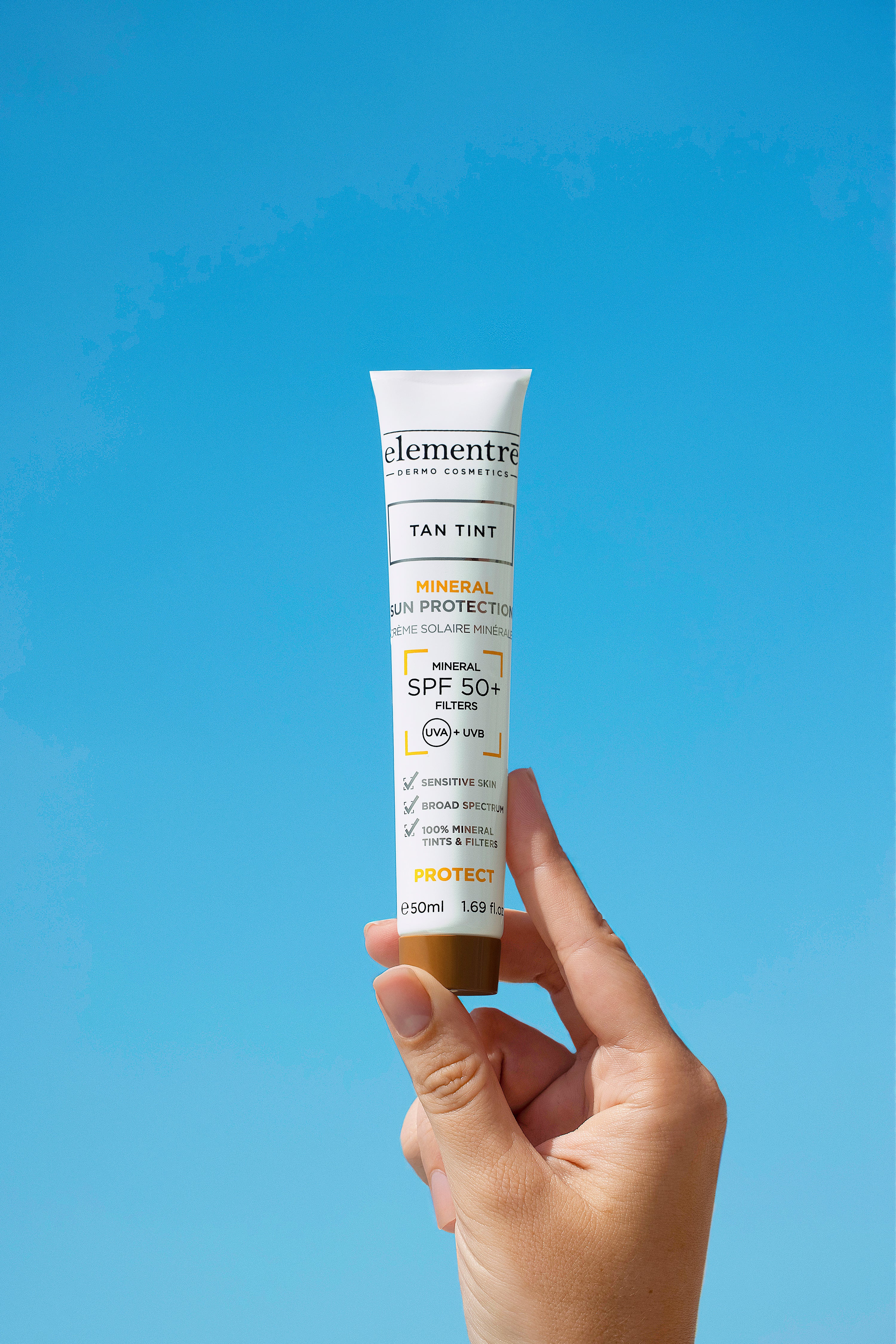 Sunscreen that protects and tans deals